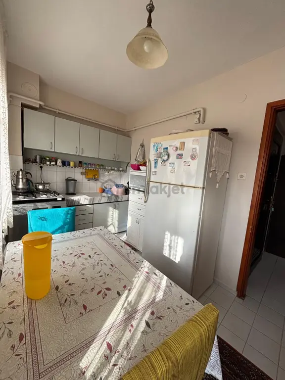 Çınarlı Mahallesi Adalet Caddesi Yakını 2+1 Satılık Daire 1