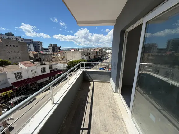 Erdemli Akdeniz Mah Satılık 3+1 175 M2 Daire Takasa Açık 1