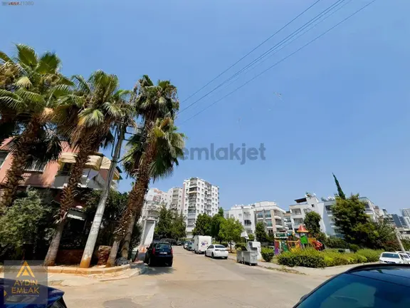 Aydın 'dan Palmcity Civarı 4+1-200m2// Daire 1