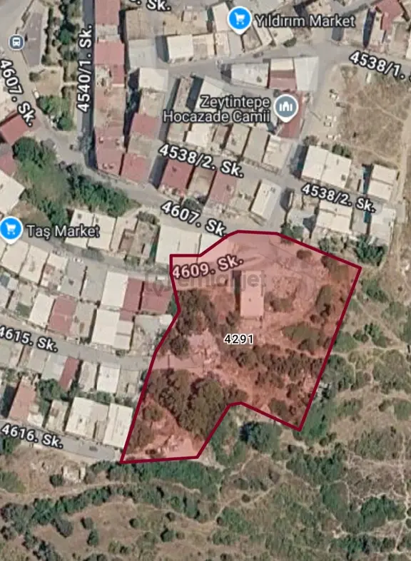 Bornova Altındağ'da Satılık 6654 M² Geniş Tarla 1