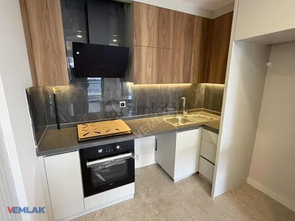 Çankaya Mah. Şehir Hastanesi Yakını, 1+1 Cam Balkonlu Lüks Daire 1