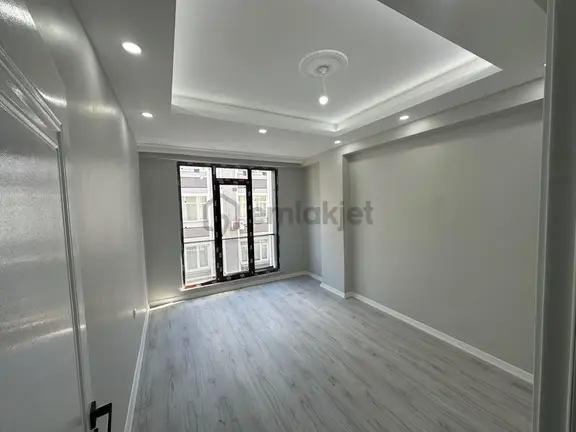 Özgür İnşaat'tan Cebeci Mah 2+1 85m2 Oturuma Hazır Ara Kat Daire 1