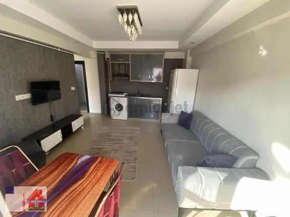 Pelitlibağ Cadde Üstü 1+1 Arakat Kiralık Apart 1