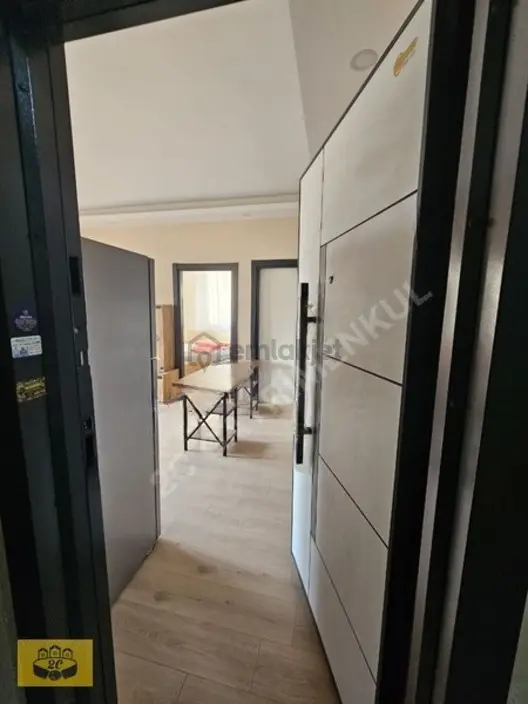 Migrosa Yakın Ulaşımı Kolay Balkonlu Eşyalı 1+1 Kiralık Daire 2