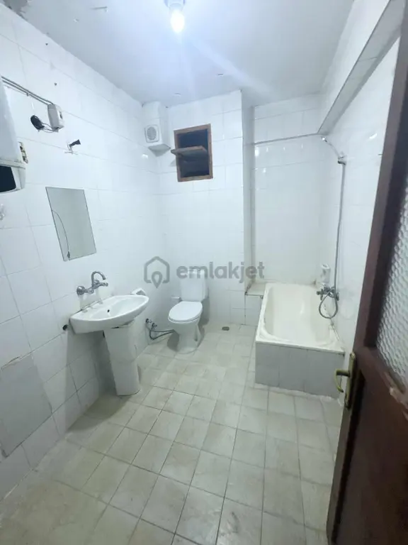 Yoldaş İnş Kiralık 2+1 100 M2 Yabancıya Uygun Daire 2