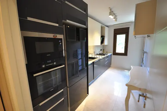 Pyramıd'den 7-8 Bahar Sitesi Full Tadilatlı Boş 3+1 Daire 2