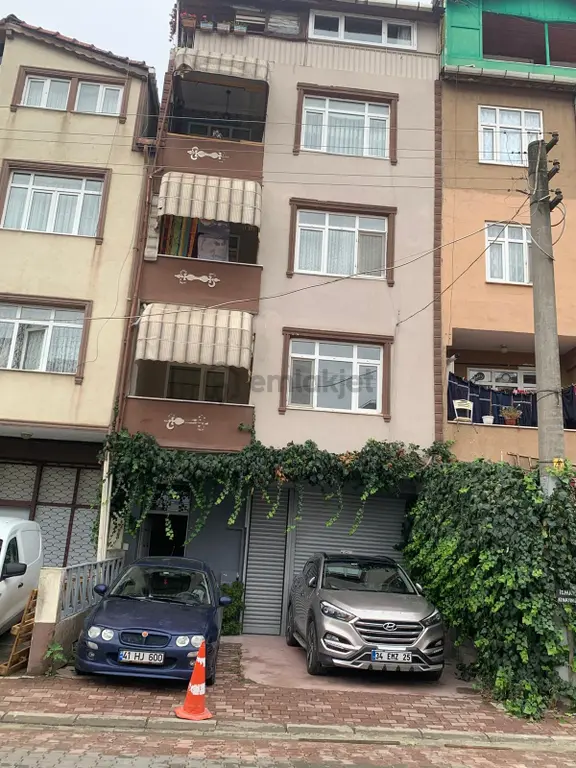 Yenişehirde Cihan Hastanesi Yanında Geniş 2+1 Kiralık Daire 2