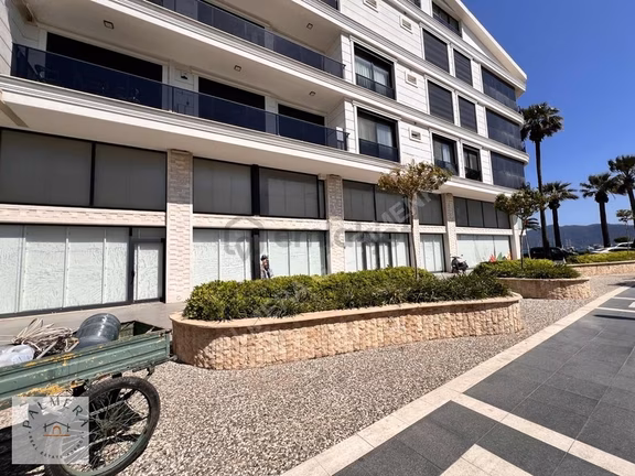 Marmaris Merkez Denize Sıfır Kapalı Otoparklı Lüks 3+1 Rezidans 1