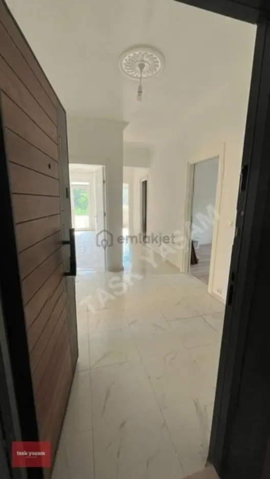 Şehit Hasankuş İlkokulunun Yanıbaşında 3+1 Sıfır Kiralık Daire 2