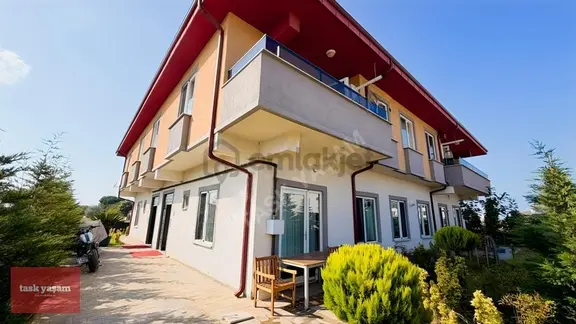 Karasu'da Bahçe Kullanımlı 1+1 Liman & Sahile Yakın Satılık 1