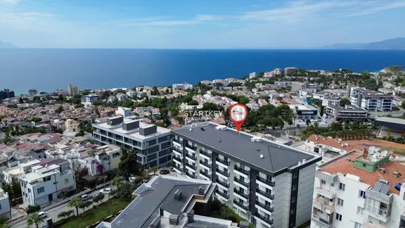 Kadınlar Denizi'nde Deniz Ve Şehir Manzaralı 2+1 Satılık Daire 1