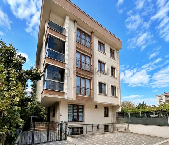 Beylikdüzü Yakuplu'da Fuzulev'e Uygun Satılık 2+1 Daire 1
