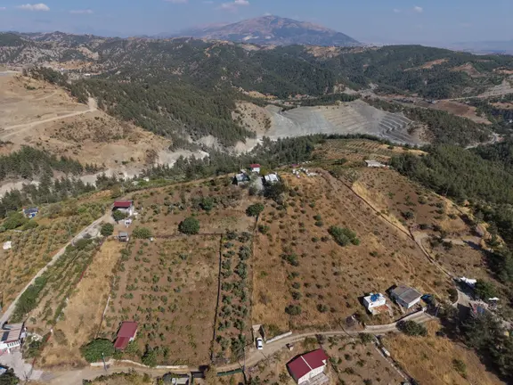 Yeni Rota'dan Yenidemir Mah Ana Yola Yakın Satılık 805 M2 Bağ 1