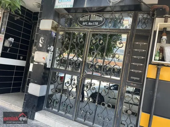 Emlak Evi'nden Doğu Gazi Caddesinde Satılık 3+1 Daire 2