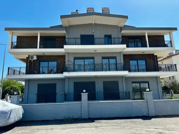 Side Selimiyede Havuz Ve Doğa Manzaralı Yeni 1+1 1