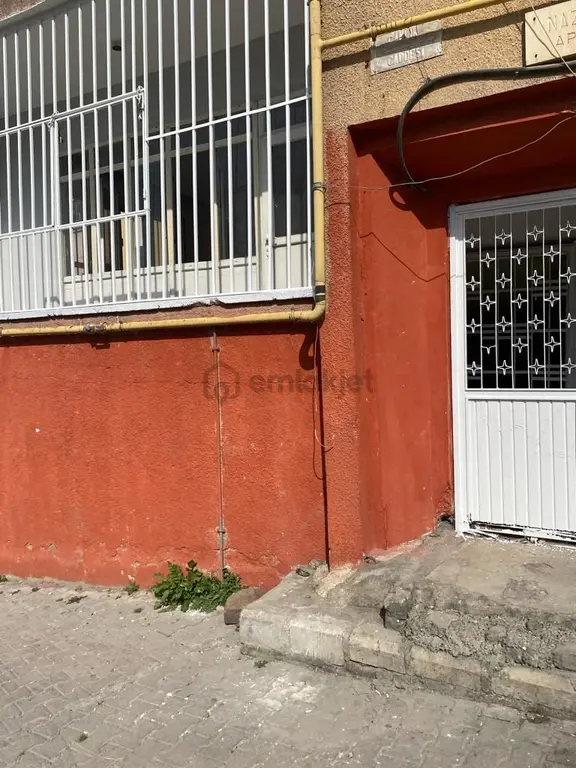 Cadde Üstü Köşe Başı 3+1 Ferah Çamlık Cad. Ve İpekyola Bakıyor Okazyon Daire 2
