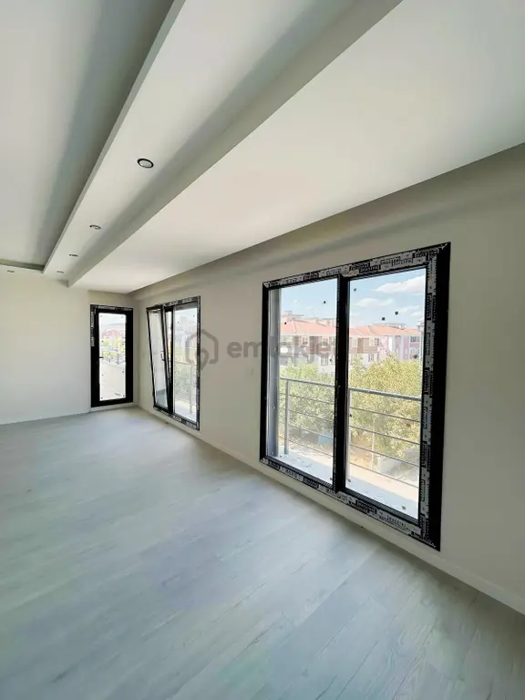 Balıkesir Çayırhisar Mah.satılık 6+2 350m2 Geniş Teraslı Dublex 2