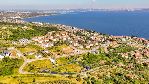 Kocaeli Karamürsel Devlet Hastanesi Yakını 4.406m² Müstakil Arsa 2