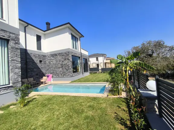 Sakarya Söğütlü' De Şehre Yakın Ve Doğanın İçinde Lüks Villa 2