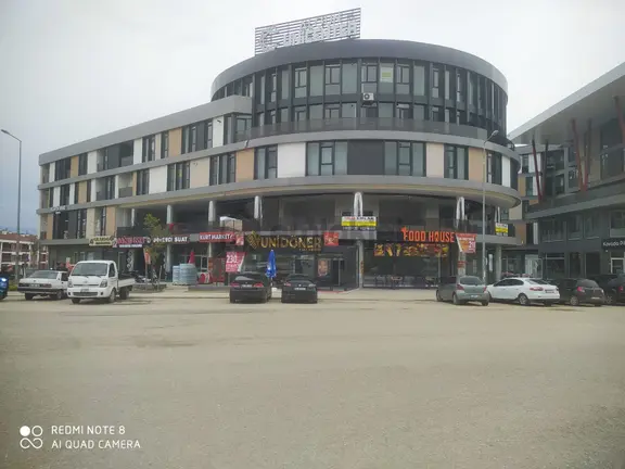 Güneş Emlak I Orhangazi Mah. Unicenter Avm'de Kiralık İşyeri 2