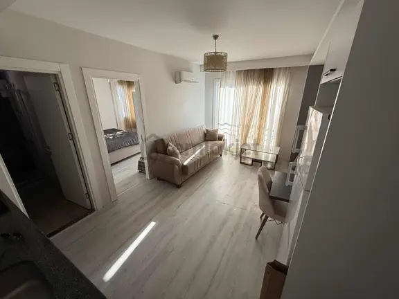 İz'den Merkezi Konumda 1+1 Full Eşyalı Daire 1