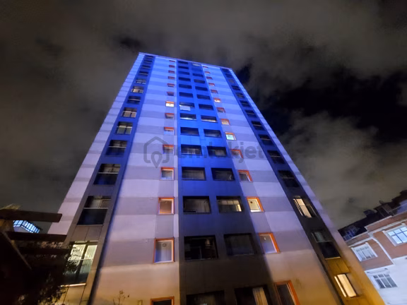 Gaziosmanpaşa Küçükköy Beşyol De Panorama 5.kat Satilik Sitesinde 2+1 130 M2 1