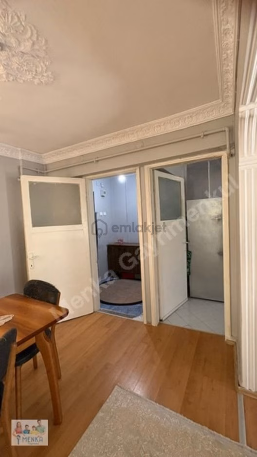 Manisa Laleli Mah.145m2 Arsa Payı Olan 2+1 Ara Kat Satılık Daire 2
