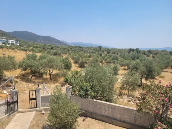 Didim Fevzipaşada Havuzlu Sitede 2+1 Daire 2