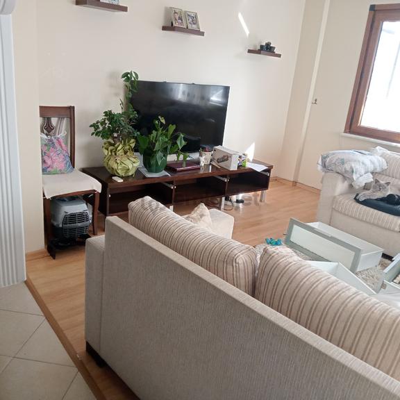 Maden Mahallesinde Kiralık 2+1.geniş+ferah+manzaralı 2