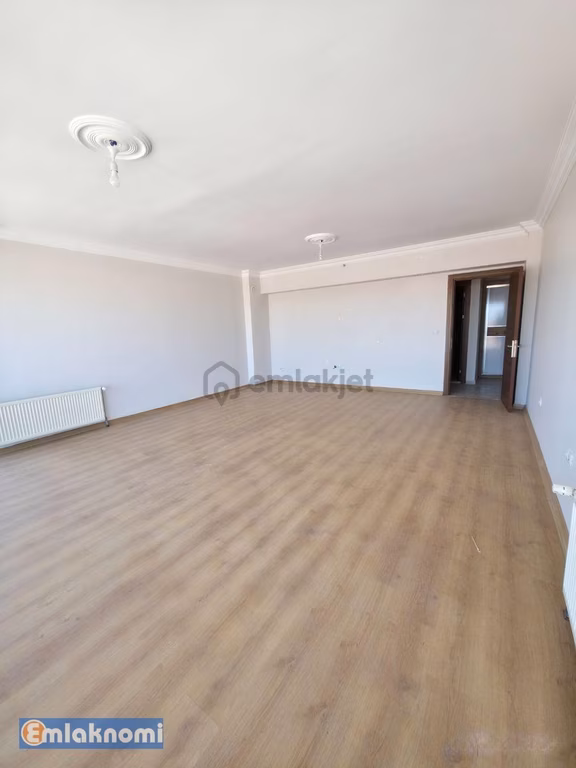 Gevher Hatun Mh.’de 4+1 Oda Site İçi Kapalı Otoparklı Lüx Kiralık Daire 2