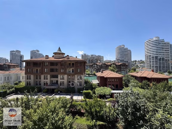 Bosphorus Cıty Boyalı Temiz Kiralık 4+1 Yalı Dairesi Boş 205 M² 1