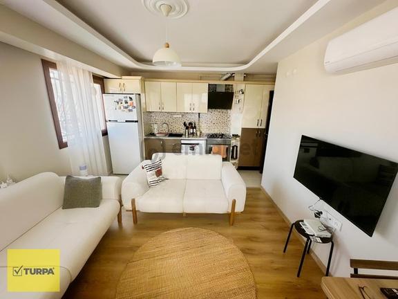 Turpa Balçovadan Eşyalı Kiralık Daire 2+1 Daire 2