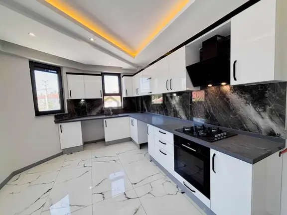 Rw Nestten Ertuğrulgazi Mah'de 4+1 180 M2 Satılık Daire 2