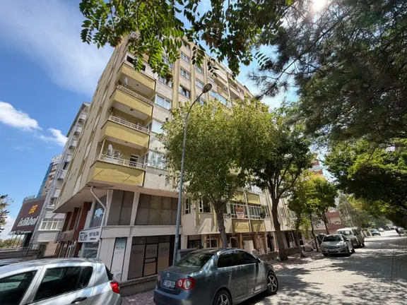 Efdal Yatırımdan Selçuklu Fatih Mah. Kiralık Arakat Daire 2