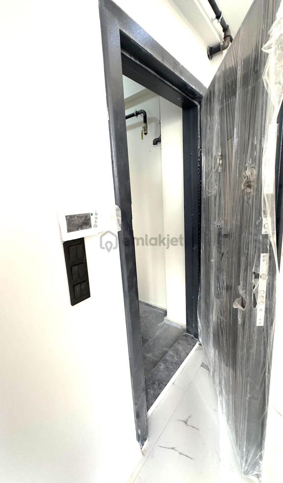 İstiklal Mahallesinde 3+1/125 M2 Yerden Isıtmalı Balkonlu Geniş Teraslı Dubleks Daire 4.000.000 Tl 2