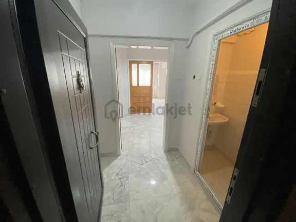 Ankara Caddesi Üzeri Kiralık 2+1 Daire 2