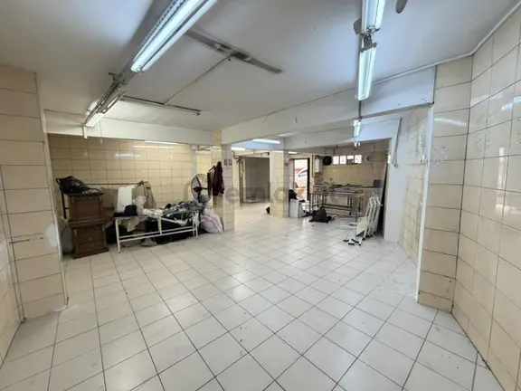 Cuma Pazarı Yakını Satılık Köşe Düz Giriş Dükkan 80m² 2