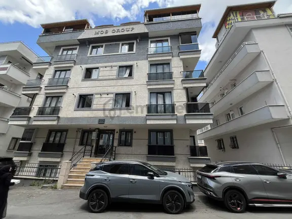 Oben'den Fındıklı'da 6 Yaşında 1.kat Net 87m² 2+1 Daire 1