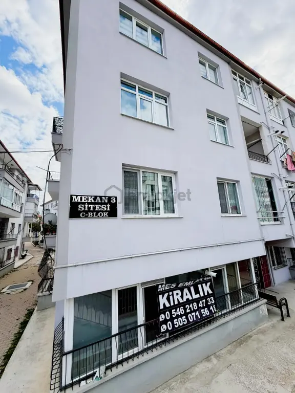 Mes Emlak'tan Aksuda 2+1 Kiralık Kupon Site Dairesi 2