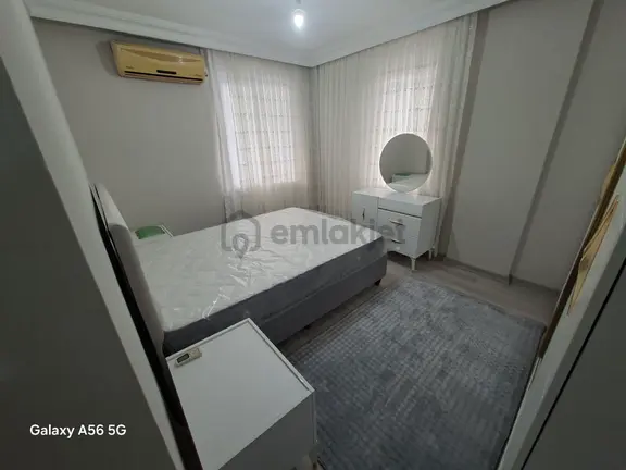 Eşyalı Kiralık Dünyagöze Trnvaya Yakın 2+1 Giriş 1