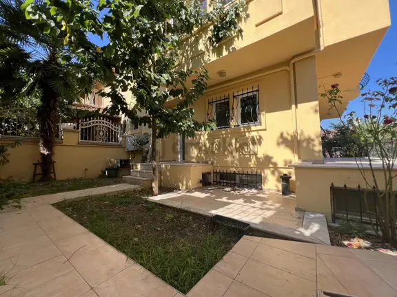 Üsküdar Çengelköy Ata-2 Sitesinde 180 M2 Dublex Villa 2