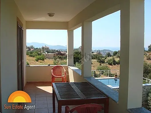 Kaş Gökseki'de Müstakil Bahçeli Ev 2
