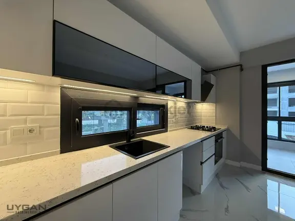 Uygan'dan Muratbey Mah. 3+1 135m² Havuzlu Site Kiralık Daire 1