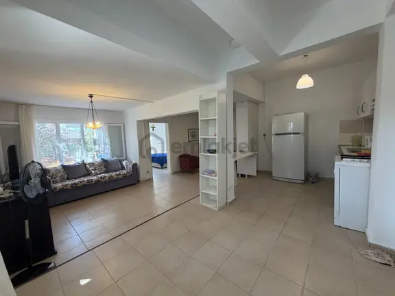 İzmir Çeşme Germiyan Mahallesinde 2+1 Eşyalı Kiralık Daire 1