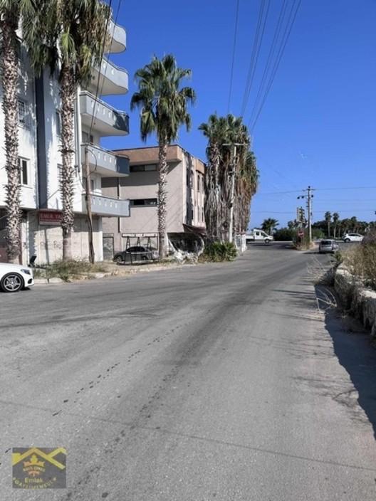 Akdeniz Mahallesinde D 400 E 50 Metre Satılık Dükkan 2