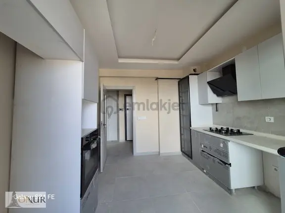 Onur Emlak Esenler Mahallesi 2+1 Satılık Sıfır Büyük Daire 2