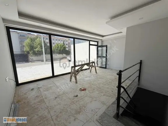 Çamlıbel'de Okul Karşısı Bodrum Katlı Kiralık Dükkan 80m² 1