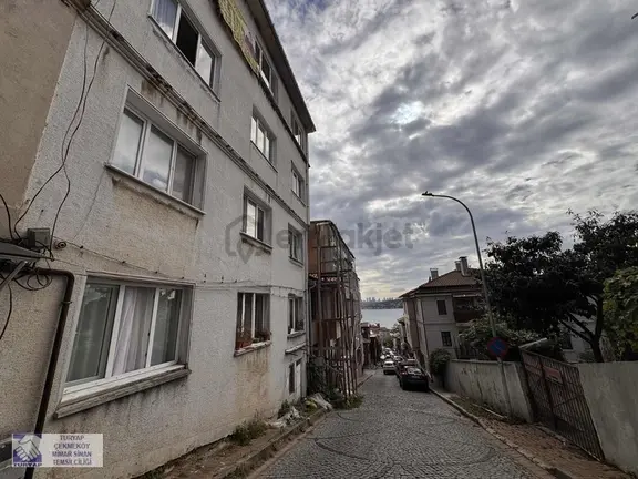 Beykoz Yalıköyde Balkonlu Deniz Manzaralı 2+1 Daire 2