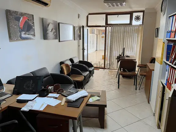 Şehir Merkezinde Kiralık Ofis &büro 1
