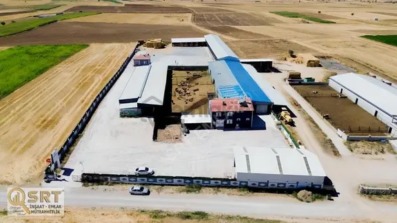 Sarayönü Ladik'te Ruhsatlı Et Entegre Tesisi Ve Çiftlik 2